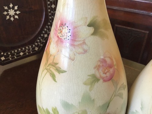 A Pair Of 9” Tall Antique Sanford Ware Hand Painted Blush Ivory Vases - Picture 2 of 11