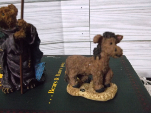 2001 Boyds " Followin Yonder Star Nativity Pac" #2477 - Picture 3 of 4