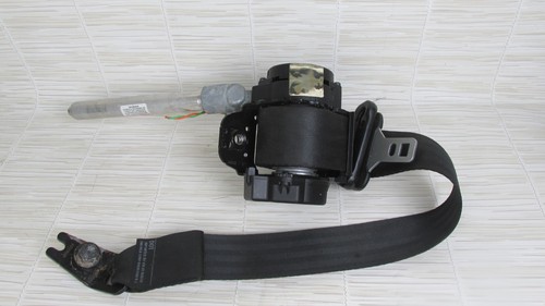 2008-2010 Volvo V 70, XC 70 Seat Belt Rear Right Passanger Side RH 39859404 - Picture 2 of 4