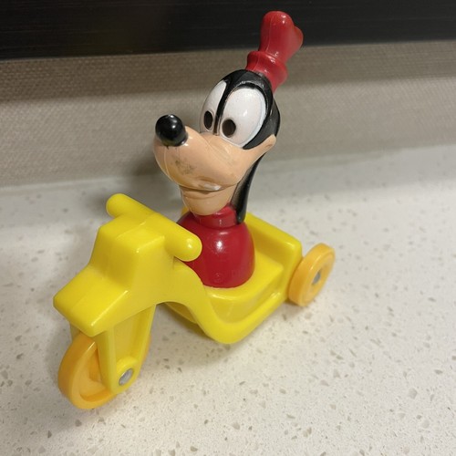 Vintage Disney ILLCO Little People Goofy on tricycle - Picture 2 of 5