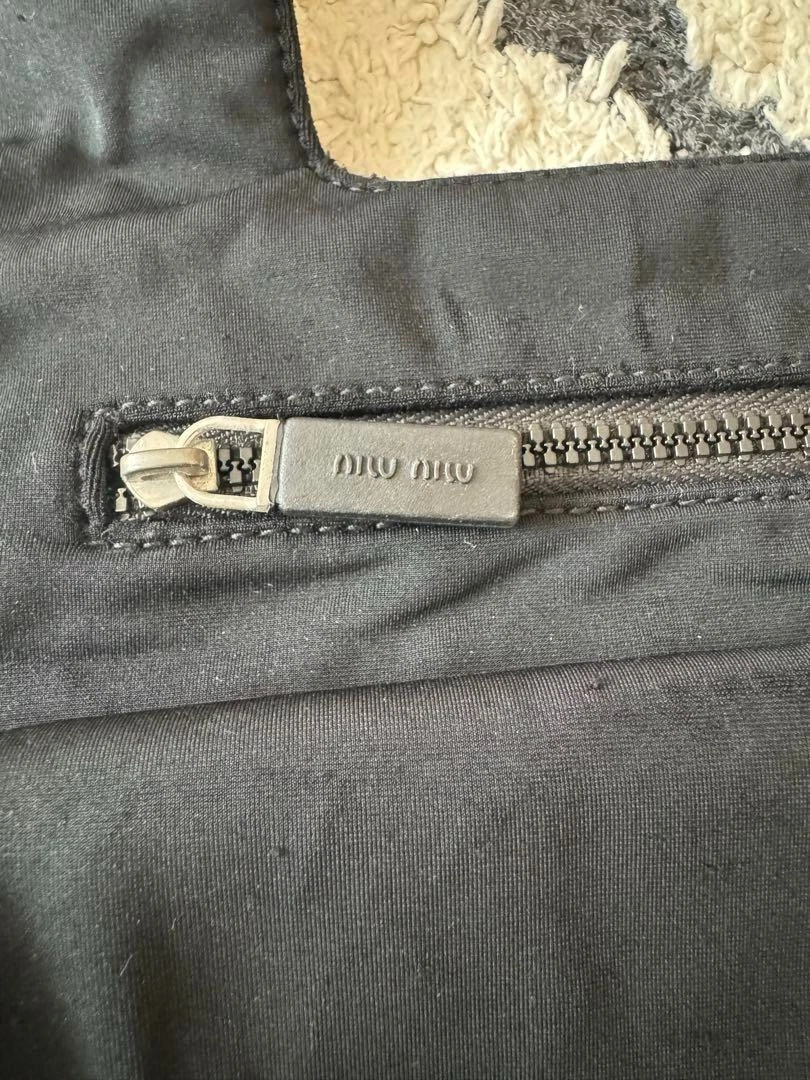 Borsa a tracolla MIU MIU Archive Sling Bag maglia vintage nera USATA originale #S2311