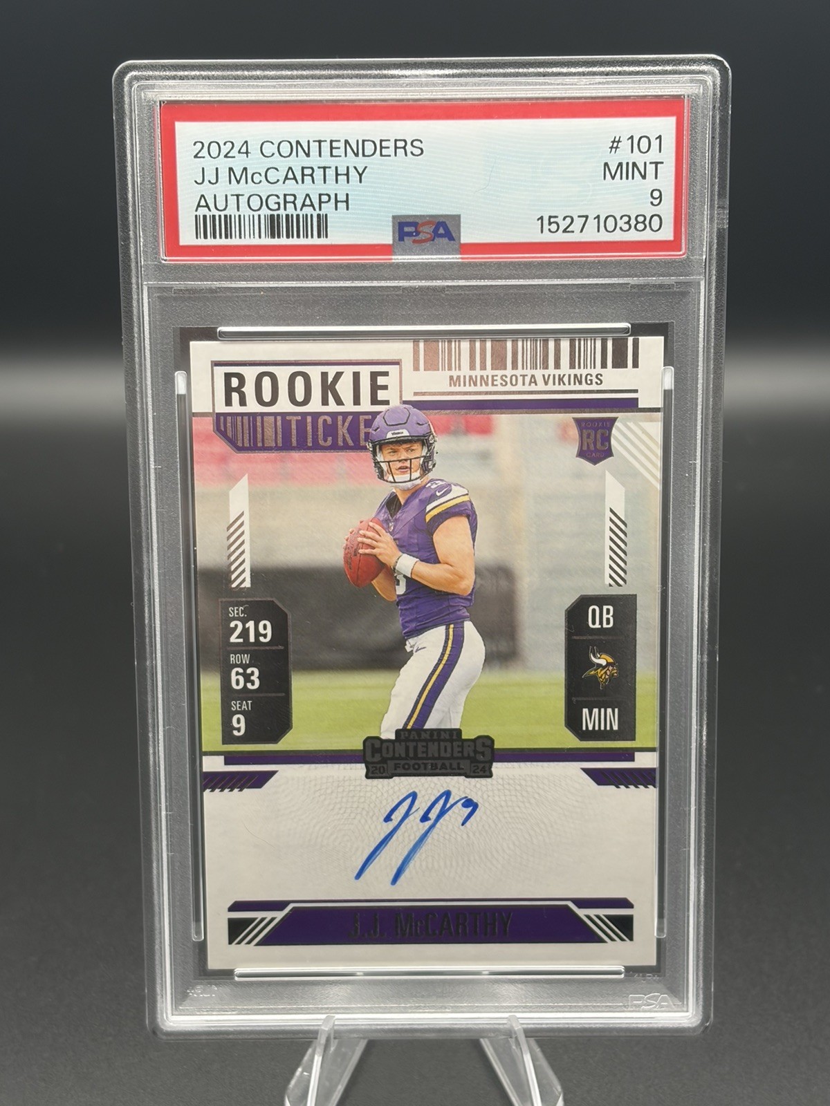 JJ McCarthy Panini Contenders #101 Autograph
