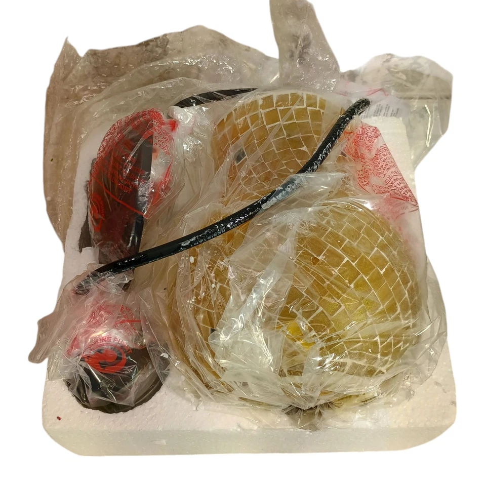 Portafolio Mosaico Oro y Marrón Azulejo Colgante Luz con Acabado Bronce Frotado con Aceite Foto 3 de 4