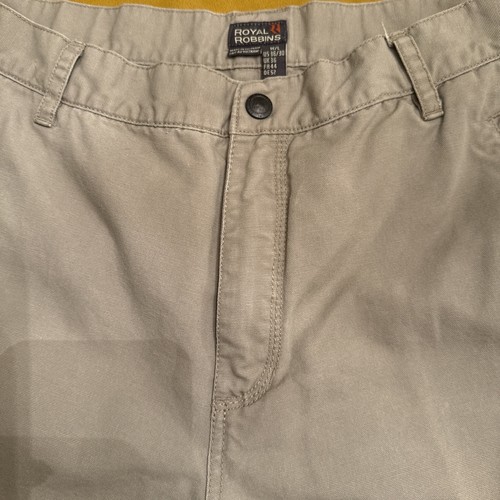 VTG Royal Robbins Khaki Cargo Pants Size 36x31 Freeship - Picture 6 of 11