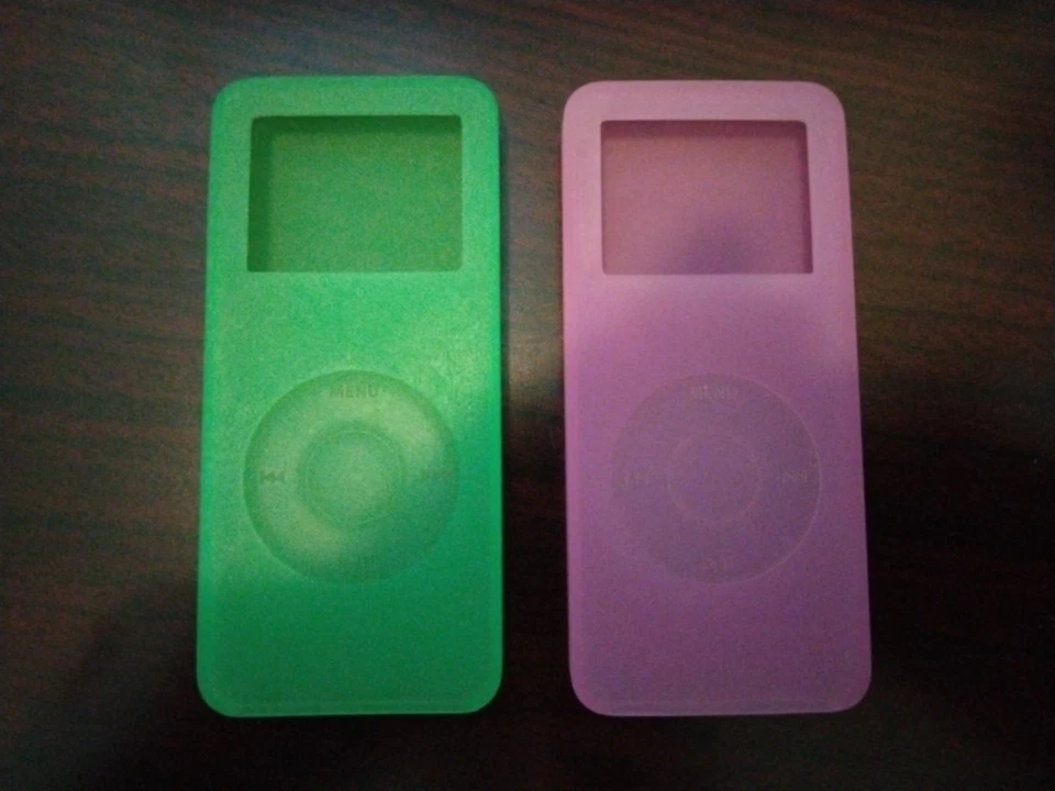 Nano tubos originais Apple iPod - Capas de silicone rosa e verde - Imagem 2 de 4