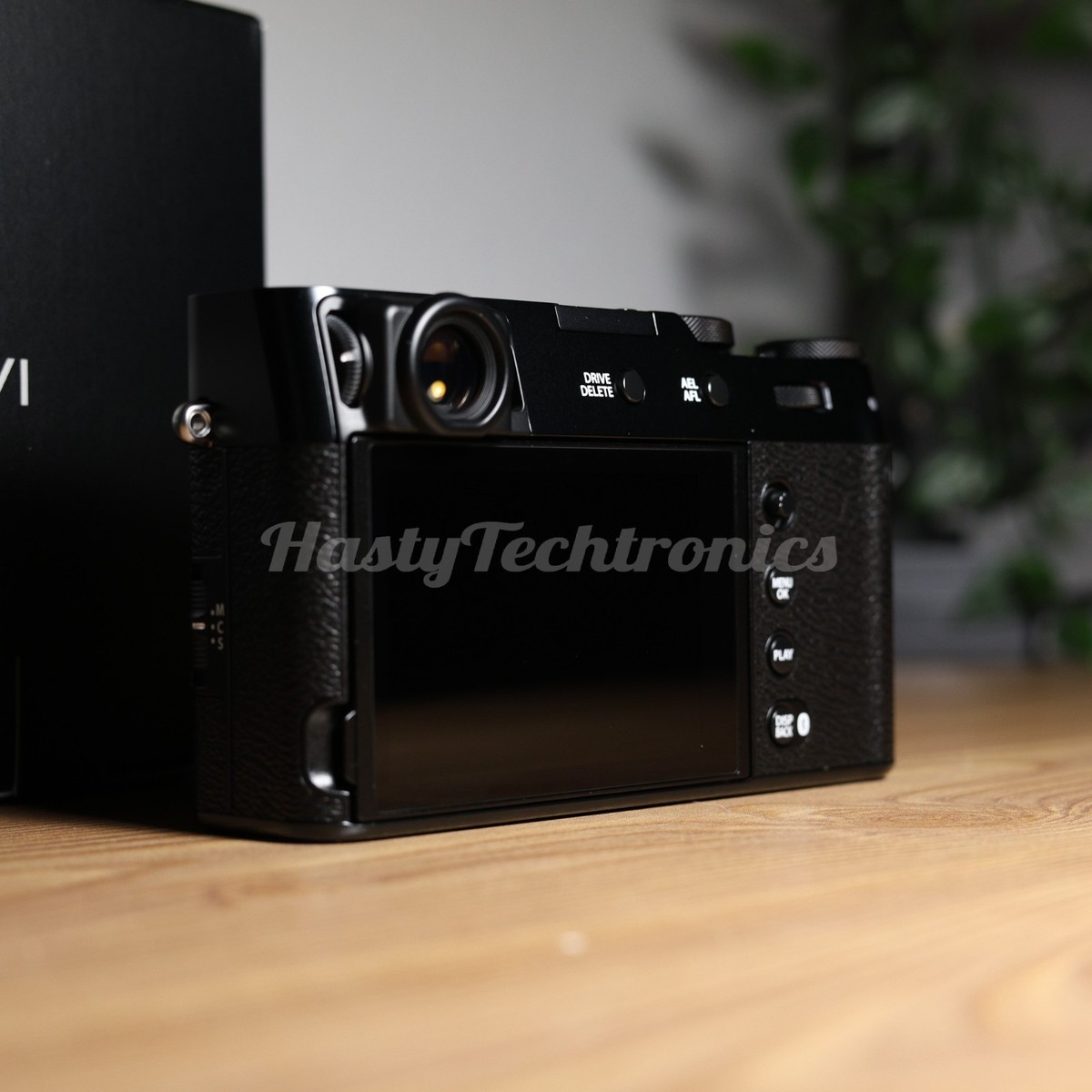 Fujifilm X100VI 40.2 MP Digital Camera Black - US MODEL Made