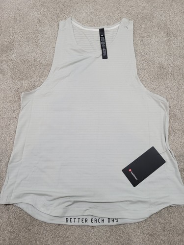 Lululemon License to Train Tank Top Size L Color Vapor