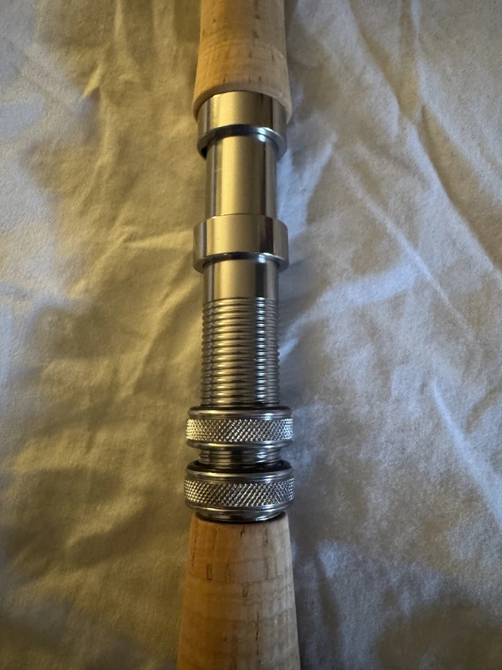 Cabelas Traditional Fish Eagle 9ft 2 Piece 8 WT Fly Rod With Case - Image 4 of 4