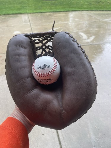 NOKONA Leather Catcher’s Mitt, CM150 Glove, Right Hand Throw, 32”, BB/SB USA - Picture 2 of 11