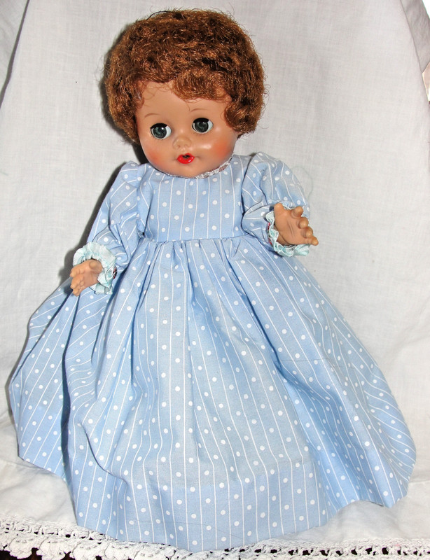 VTG 1950’s EEGEE Drink & Wet Doll/11”Vinyl Body/Sleep Eyes/Rooted Hair