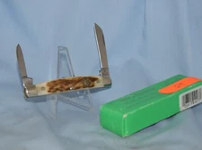 RARE VINTAGE HEN & ROOSTER BONE CONGRESS KNIFE "MINT IN IN ORIGINAL CASE /BOX