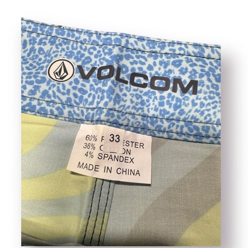 Volcom Green Gray Board Shorts Size 33" 4 Way Stretch Trunks Retro Y2K BNWT - Picture 5 of 6
