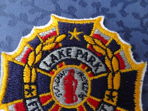 LAKE PARK FL Fire DEPT PATCH ONLY 1 ON ENTERNET OR EBAY VERY RARE EST 1926 - Picture 2 of 5
