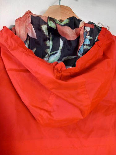 Bellfield Mandara orange kagoule mac floral lining rain coat sz S/10 *flaw* - Picture 10 of 15