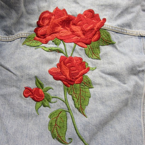 Aritzia Jean Jackets Womens XS TNA Crop Denim Biker style Embroidered Grunge - Picture 8 of 17