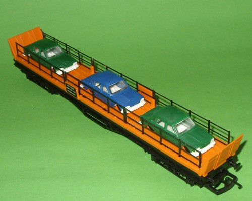Hornby / R.126 LN-02 Car Transporter & 3 Triumph 2000 Cars - Picture 5 of 8