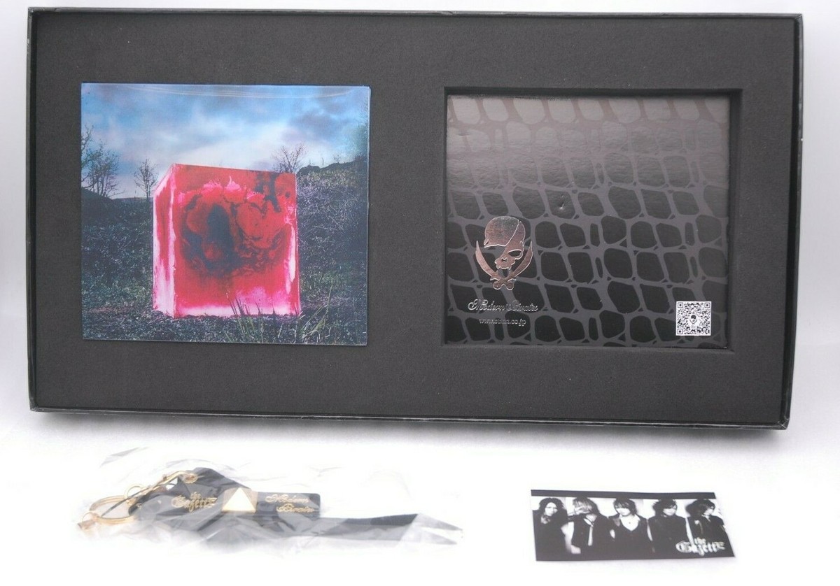 DIM~the GazettE×MODERN PIRATES×TSUTAYA s-l1200.jpg