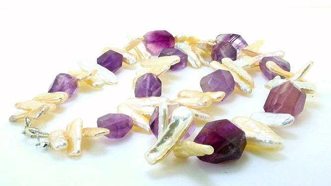 7X18MM White FW Pearl & 10X15MM Natural Amethyst Bead Necklace Silver Clasp 22" - Image 2 of 2