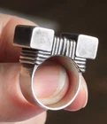 1970s - HUGE VINTAGE STERLING SILVER MODERNIST CUBIC DESIGNER RING - Size 9.0