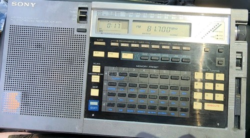 Récepteur synthétisé SONY ICF-2010 AIR/FM/LW/MW/SW/PLL ondes courtes - Fonctionne - Photo 1/11