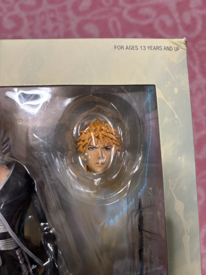 Ichigo Kurosaki BLEACH PLAY ARTS Kai Figure - Image 4 of 4