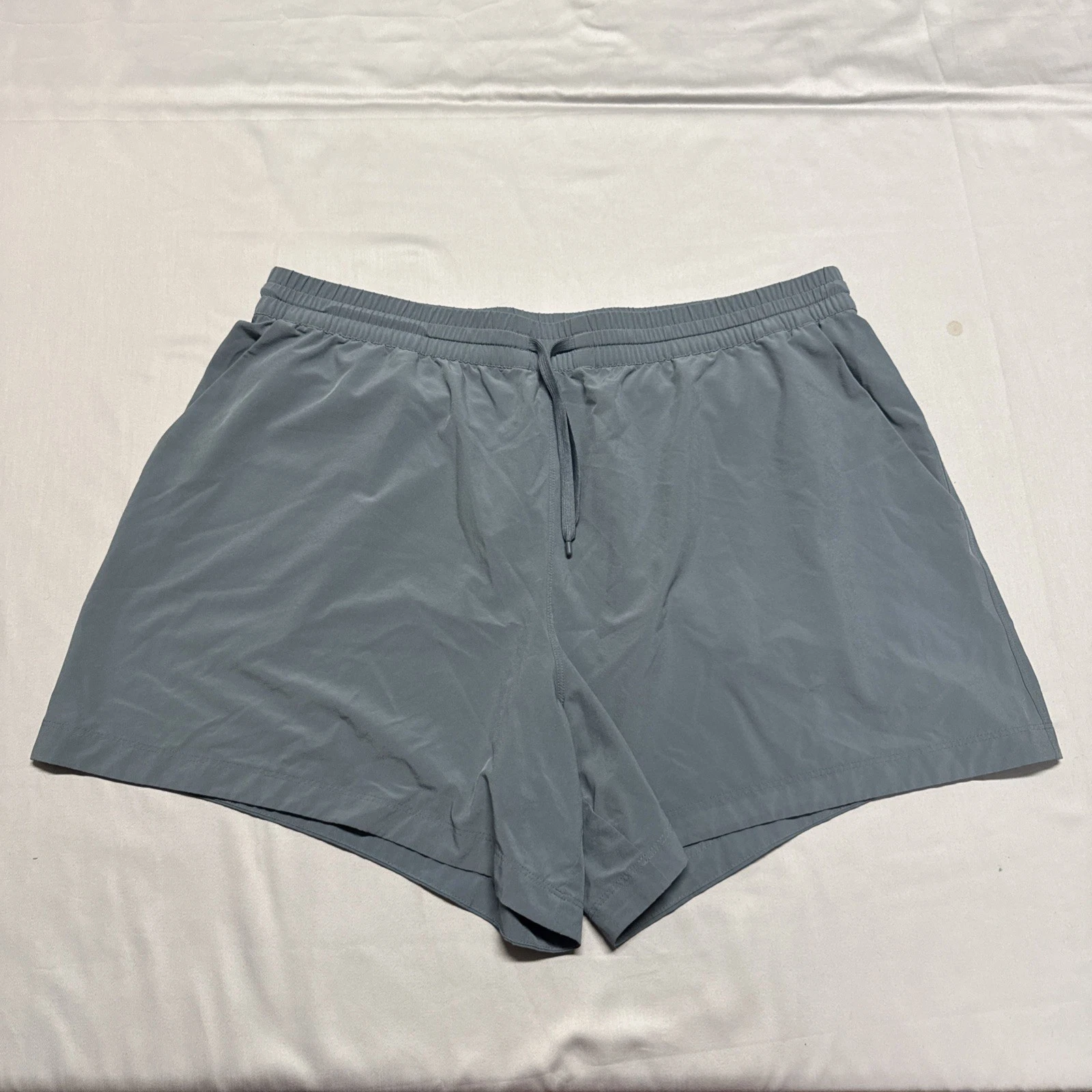 Patagonia Shorts Women's XL Grey Fleetwith High Rise 5" Sport Lightweight