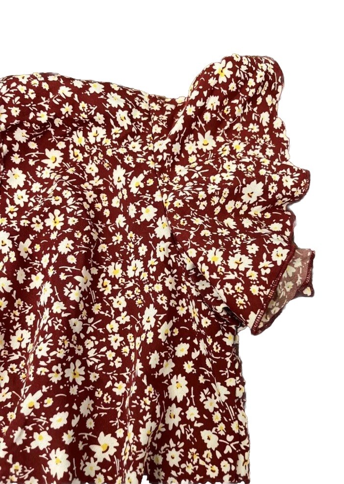 Shein Women’s Deep V floral Ruffled Short Sleeve bodysuit Small