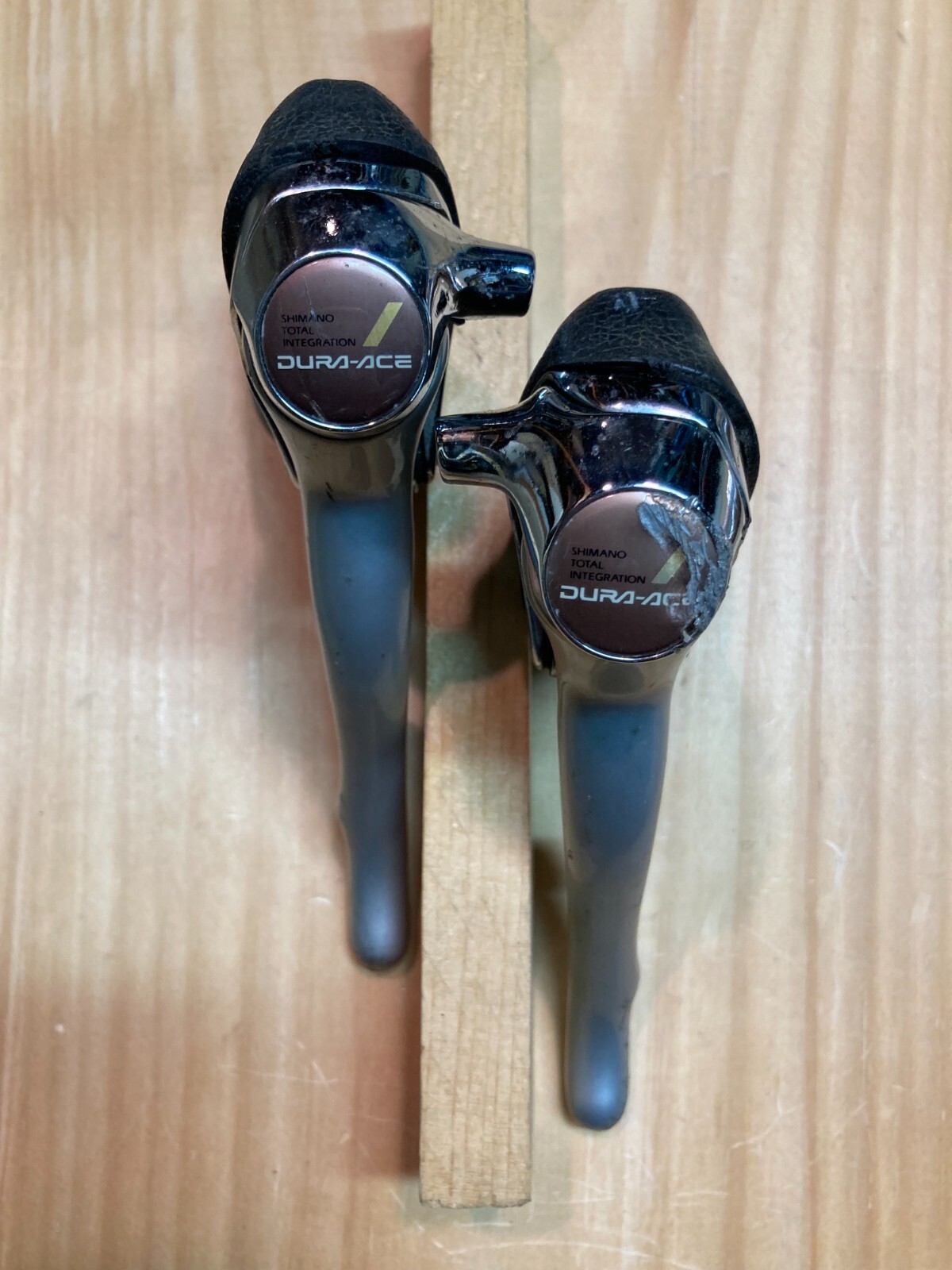 SHIMANO DURA ACE  7400 -  CRANK SET, DERAILLEURS, SEAT POST, AND  STI SHIFTERS