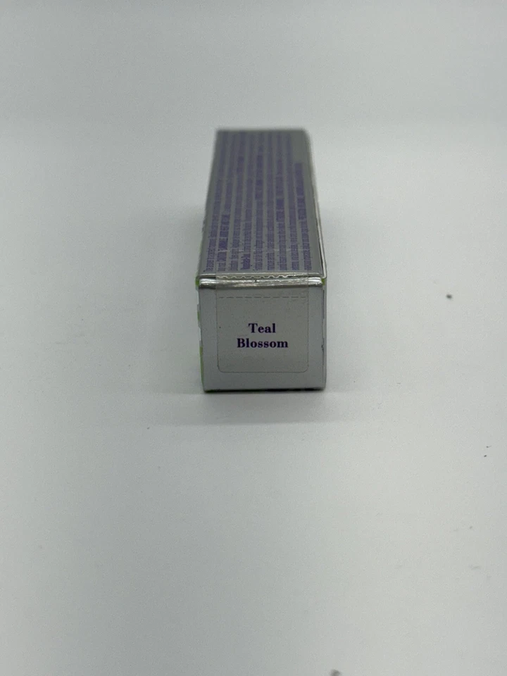 Esmalte de uñas Elizabeth Arden dúo flor verde azulado .26 Foto 2 de 4