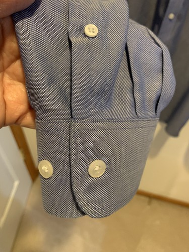 CUTTER&BUCK Mens Blue Button Up In XLT. White Buttons. - Picture 5 of 7