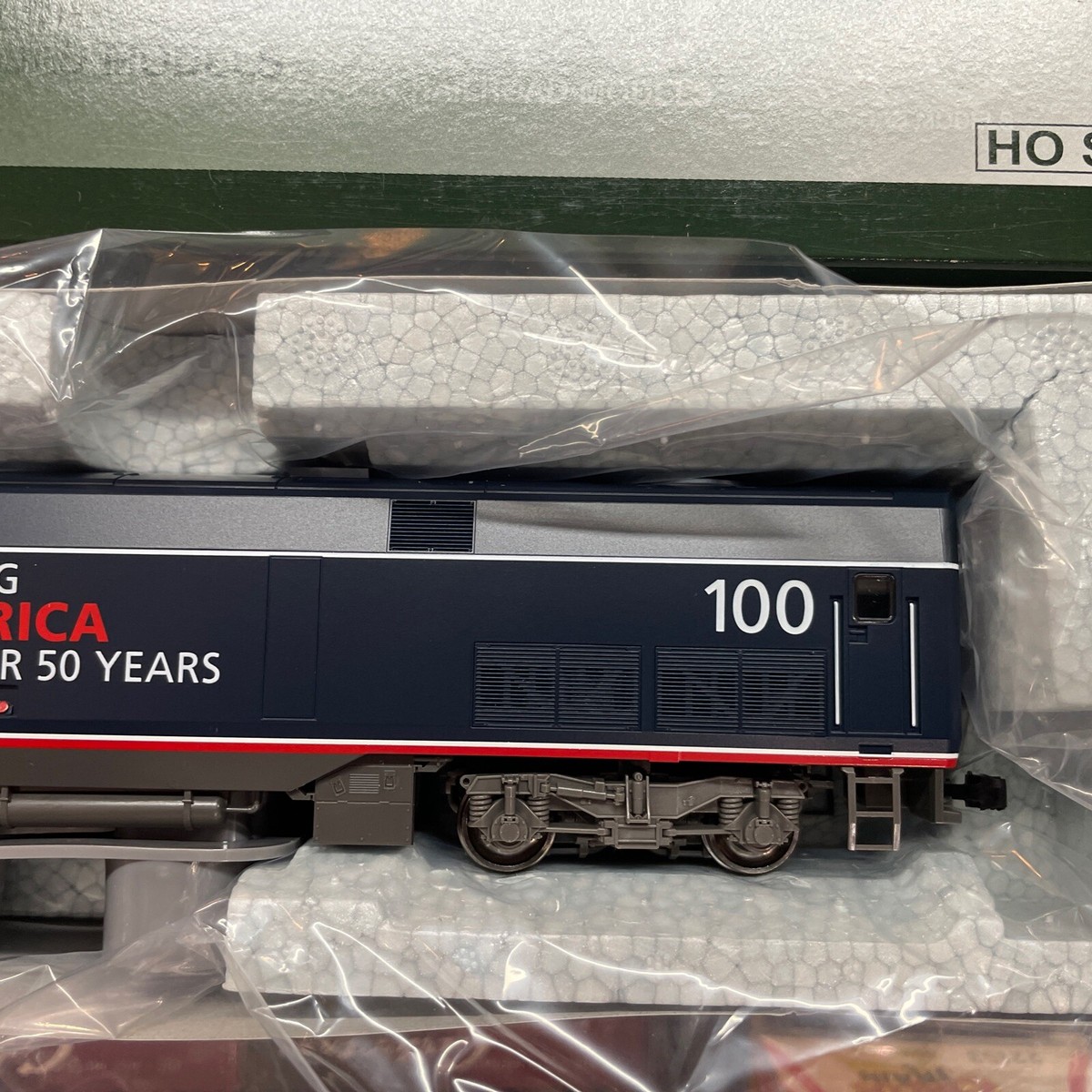 鉄道模型 KATO GE P42Amtrak 50th Anniversary Kato GE P42 Amtrak 50th Anniversary Logo Midnight Blue