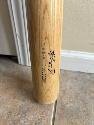 Louisville Slugger Ken Griffey Jr. 34 Inch Bat Wooden Flame Tampered - Picture 3 of 10