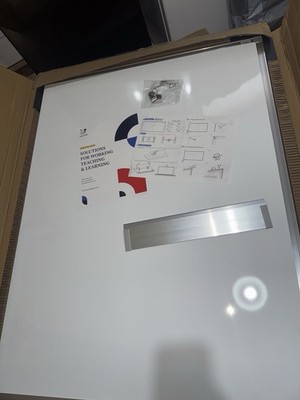 Maxtek white board ..Maxtek EU115 (PJ-100150-86).