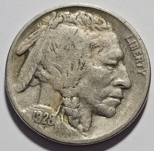 1928-P Buffalo Nickel 5c Coin ~ Philadelphia Mint (A116)