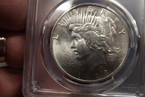 1923-P Silver Peace Dollar PCGS MS62 Looks great!!! Lustrous Super PQ