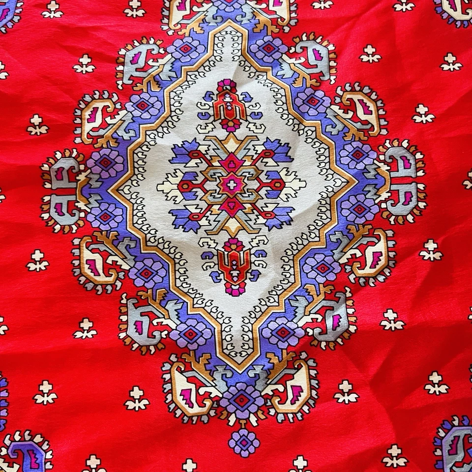 "Bufanda de seda vintage Oscar de la Renta 35""x35"" - Hecha en Japón" Foto 4 de 4