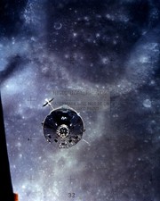 APOLLO 16 COMMAND SERVICE MODULE APPROACHING LUNAR MODULE OVER MOON 1 8X10 PHOTO