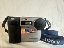 Sony Mavica MVC-FD81 Digital Camera 3.5  Floppy Disk Vintage UNTESTED No Battery