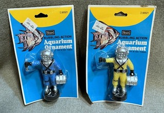 Vintage Lot of 2 Sears Deep Sea Scuba Diver Figure Aquarium Action Bubbler Seald