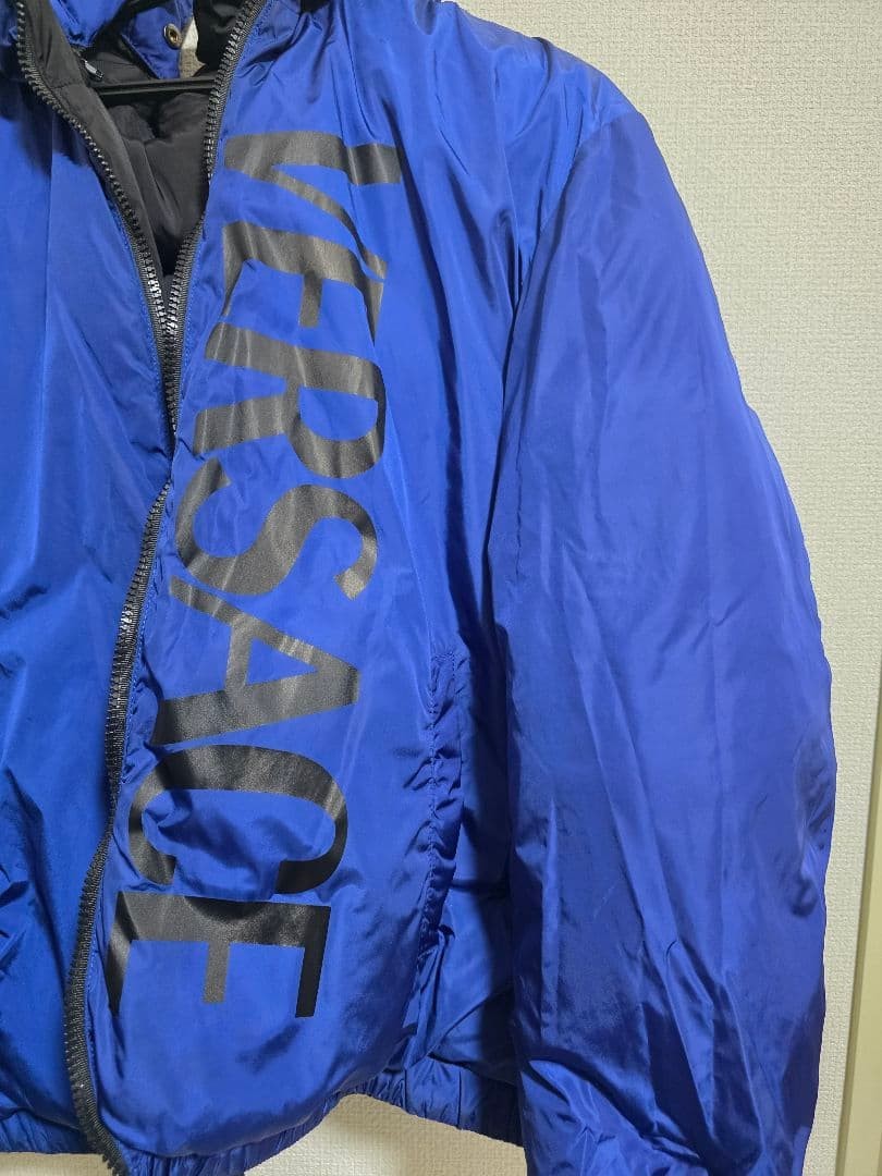 Versace Reversible Down Jacket Warm Insulated Puf… - image 5