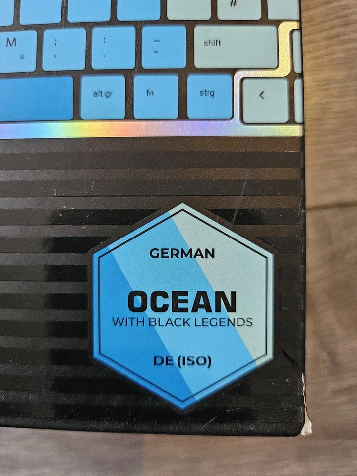 Glorious Premium GPBT Keycaps 115 PBT keycaps ISO GERMAN layout Caribbean Ocean - Image 2 of 4