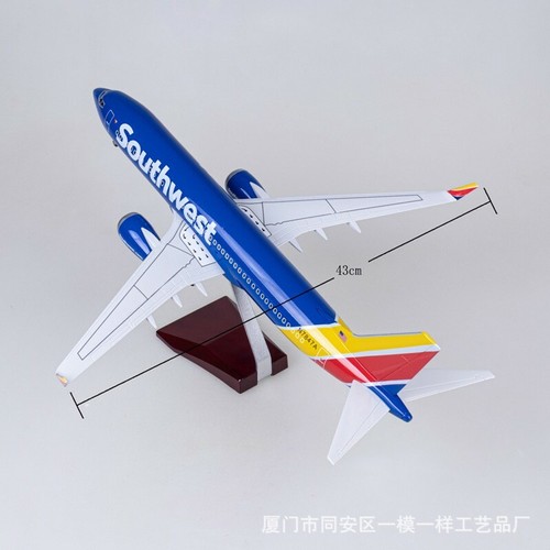 1/80 Boeing 737 Harz Passagierflugzeug Modell 47cm Südwestflüge mit Sprachlicht - Bild 5 von 11
