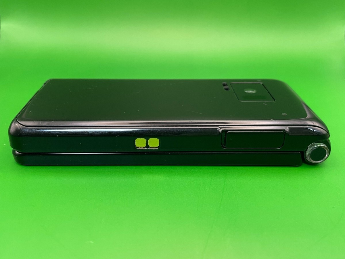 NTTdocomo - 【新品】P-01J BLACK docomo Near mint]docomo P-Smart P-01J Black Android Flip Phone