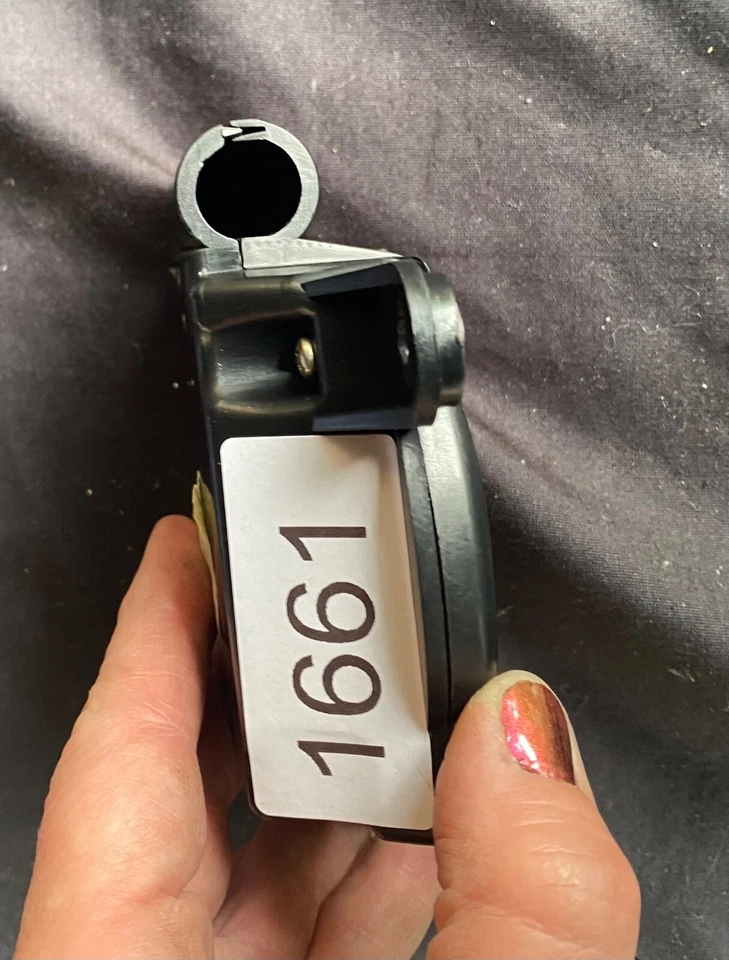 1998 1999 2000 2001 2002 2003 2004 Cadillac Sevilla tablero delantero altavoz tweeter  Foto 2 de 4