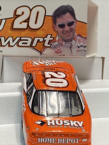 2000 TONY STEWART #20 • BANCA • DEPOSITO CASA • AZIONE RCCA • 1:24 • FINESTRA TRASPARENTE - Foto 7 di 12