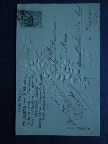 Carte Postale Ancienne Gaufrée Violettes Muguet Hirondelle Baiser - Picture 2 of 2