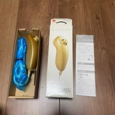 Club Nintendo Wii remote Golden Nunchuk Nunchuck Gold Controller NEW Cube 1