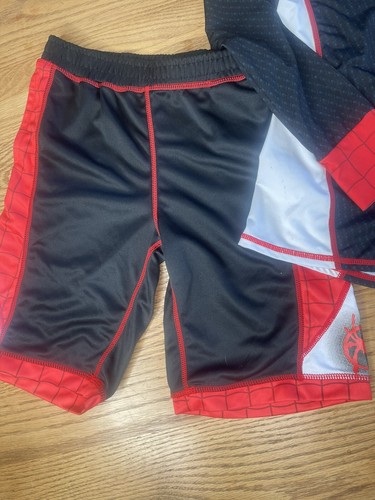 MARVEL Disney SPIDERMAN 2 Pc Short Set Long Sleeve Top W/Shorts Size 5/6 NWOT - Picture 4 of 4