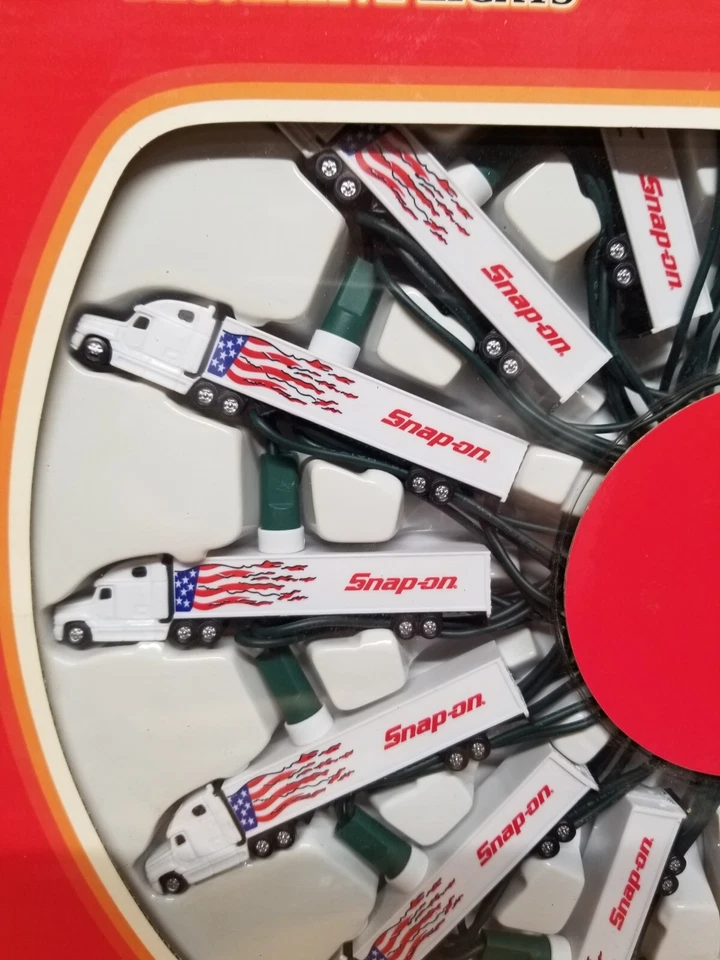 NEW Snap On Tools Decorative Christmas Lights Tractor Trailer Set - Image 2 of 4