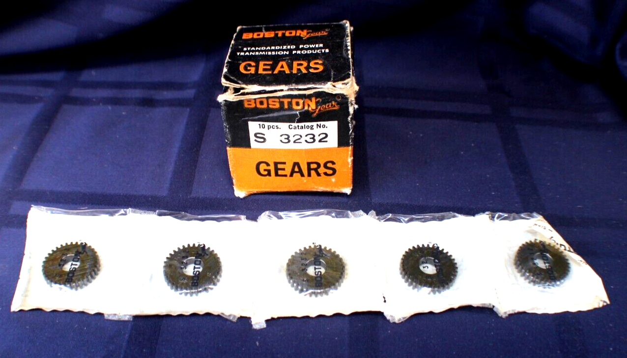 (5) Boston Gear Spur Gear 32 pitch 32 teeth 5/16 bore 3/16 face width